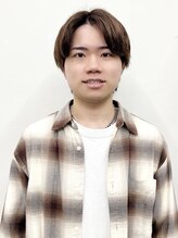stylist 小山歓実をご紹介！「韓国ヘア×巻ける髪質改善」で美髪縮毛にデザインを！