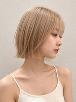 ロティー 天神(loty)&nbsp;レイヤーボブ ミルクティーベージュ ブリーチ ダブルカラー 20代
