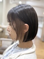 フルブルーム 東林間(fullbloom)&nbsp;タッセルボブインナーカラーケアブリーチミルクティーベージュ