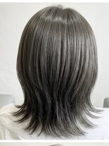 ナゴミノヒトトキ(NAGOMI NO HiTOTOKi)&nbsp;20代、30代、40代/ミディアムスタイル/グレイアッシュ（仙台）