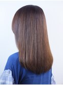 大人女子ミディアムレイヤーボブナチュラルブラウンカラー