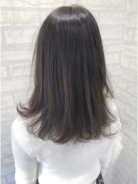 ジーナ 西荻窪(Zina) 簡単外ハネスタイリング×シークレットハイライト