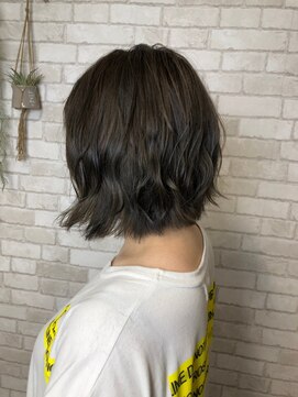 アイズ 渋沢(AIZU) ショート/カラー/トリートメント/髪質改善
