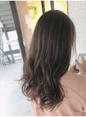 ミルキーグレージュ