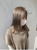 シナモングレージュカラー