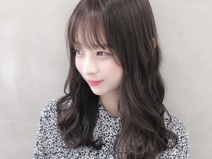 クオーター(QUARTER)の写真