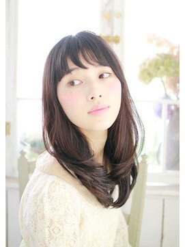 プティルカ(PutiLuca D.C.) 内巻きフェミニンスタイル