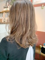 ルーファス 恵比寿 渋谷(Ruufus)&nbsp;白髪ぼかしグレージュハイライト【Ruufus恵比寿渋谷】31575