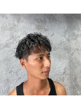 ノエル(Noel) バックツーブロックパーマ