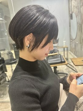 ビーヒアナウ 金沢県庁店(BE HERE NOW) 【ブラック×ショート】