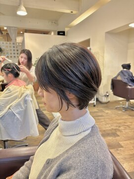 フーチー クーチー アマティー 豊中店(FUCHI KUCHI amati) @fuchi_kuchi.okada[大阪豊中/ひし型美人ショート/似合わせ］