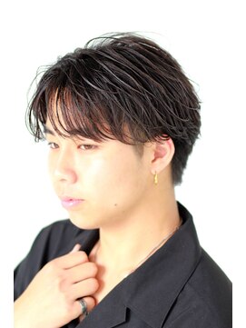 ハイパー(HYPER) 緩めフェザーリバースパーマ