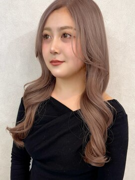 ソア 並木坂(Soa) 透明感たっぷりグレージュカラー/ブリーチ/Minori