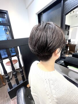 パレータ(PALETA) 大人刈り上げショート
