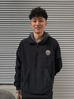 ハイセンス(HISENSE)&nbsp;メンズカットスペインカール外国人風スタイル　【GIA】