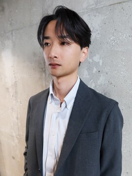 オルカ(ORCA) メンズヘア/メンズカット/センターパート/新宿【深江】