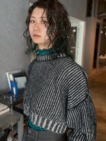 イトシテ&nbsp;グリーンカラー★ソバージュパーマ【本多身和子】