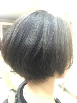 ドゥリアン Deux Lien 美シルエットショートボブ