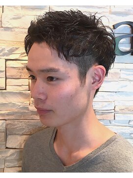 今日は美容院 2ブロック ショート