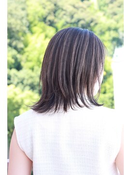 ビアージュ(Viage) #ハイライト #グレージュ #ケアブリーチ #外はね #ダブルカラー