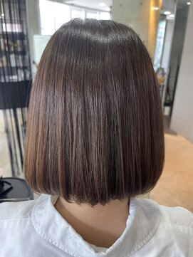 ニーゼロゼロナナ(2007) ボブスタイル