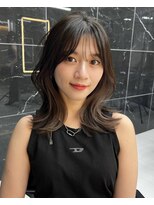 サイン 渋谷(SIGN) ザクザクレイヤーカット巻き方簡単ミディアムロング韓国表参道