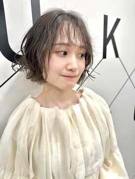 シシ 大宮(She 2.) ボブパーマ