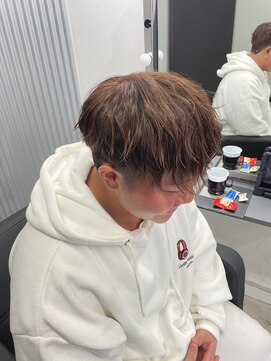 メンズサロン キング 高槻店(Men’s salon K!ng) 縮毛矯正髪質改善ハイライトレイヤーカット高槻美容室エクステ