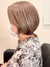 【白髪ぼかしのメリット6】 **年齢による諦めた気持ちからの解放**