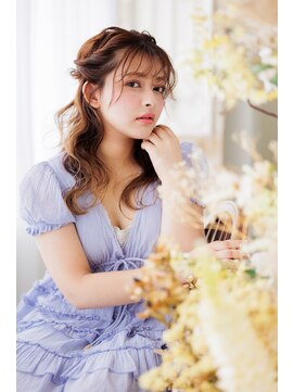 ゆるふわねじりハーフツイン♪