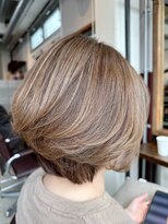 ルーファス 恵比寿 渋谷(Ruufus)&nbsp;40代50代大人ショートボブ/恵比寿渋谷/白髪ぼかしハイライト2511