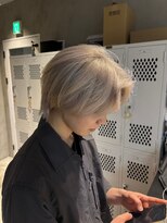 エリマ 調布(elima)&nbsp;調布ダブルカラーハンサムショートヘアミルクティーベージュ
