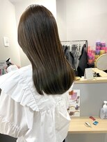 attrait塚口【10/1 NEW OPEN(予定)】&nbsp;透明感あるアッシュ × セミロングで叶える大人っぽい印象