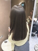 ヴィヴィッド オモテサンドウ(ViViD omotesando)&nbsp;顔周りカット ブラウンベージュ レイヤーカット 20代30代