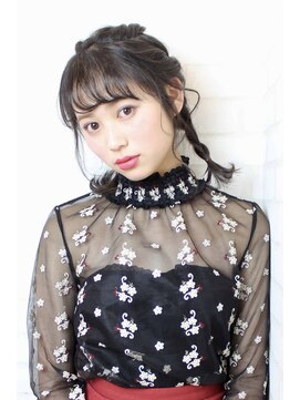 アヴァン(avant) 〈avan〉編み込みツインテール