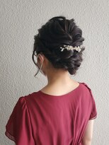 パリスパート2 ゆるふわ 編み込み シニヨン ヘアスタイル