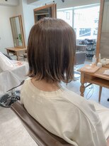 ネイヴィル オモテサンドウ(navile omotesando) ☆ブリーチなしシアングレージュ外ハネボブ☆