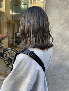 ニア 清澄白河(nir) 〈清澄白河 半個室〉1bleachで作るシルバーグレー