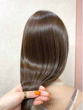 カームバイリコ 学芸大学(calm by liko) 美髪/大人かわいい/こなれミディ/サンドベージュ[学芸大学]