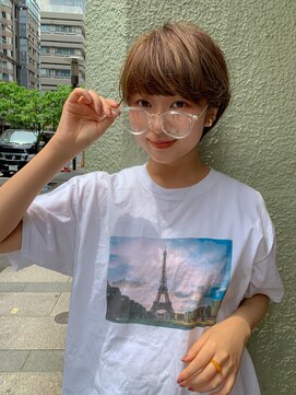 ロンド パルティール 大宮(Lond partir) 斜めバング黒髪グレーベージュアッシュブラックショート