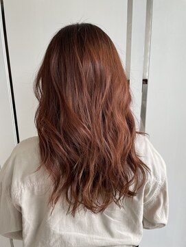 イロン(iroN) 20代女性 ピンクレッド