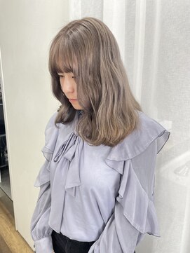 ユッカアカデミー(YUCCA academy) 【YUCCA】大人可愛い/ミディアム/silver greige