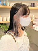 すっきりセミロング×イヤリングカラー