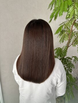 クム 横浜(qumu) ストレートパーマ×艶髪
