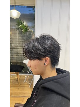 ガーランド (Garland) メンズマッシュ／ニュアンスパーマ／メンズヘア／ナチュラルヘア