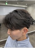 メンズセンターパートニュアンスパーマフェザーパーマ