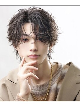 アストラ(ASTRA) MEN’S HAIR/波巻きツイストスパイラル/リバースセンターパート