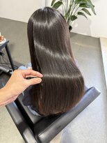 ユイン(YUIN) ツヤオリーブグレージュ×髪質改善