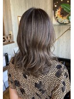 ヘアードレスビュー(hair dress V.I.E.W)&nbsp;ハイライトカラー×グレージュ