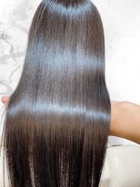 フロール 上大岡(Flor)&nbsp;【Flor_上大岡】【髪質改善】トリートメント×縮毛矯正/ツヤ髪